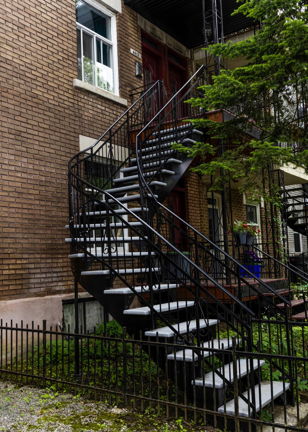 Escaliers en aluminium soudé | Montréal | Bell Aluminium