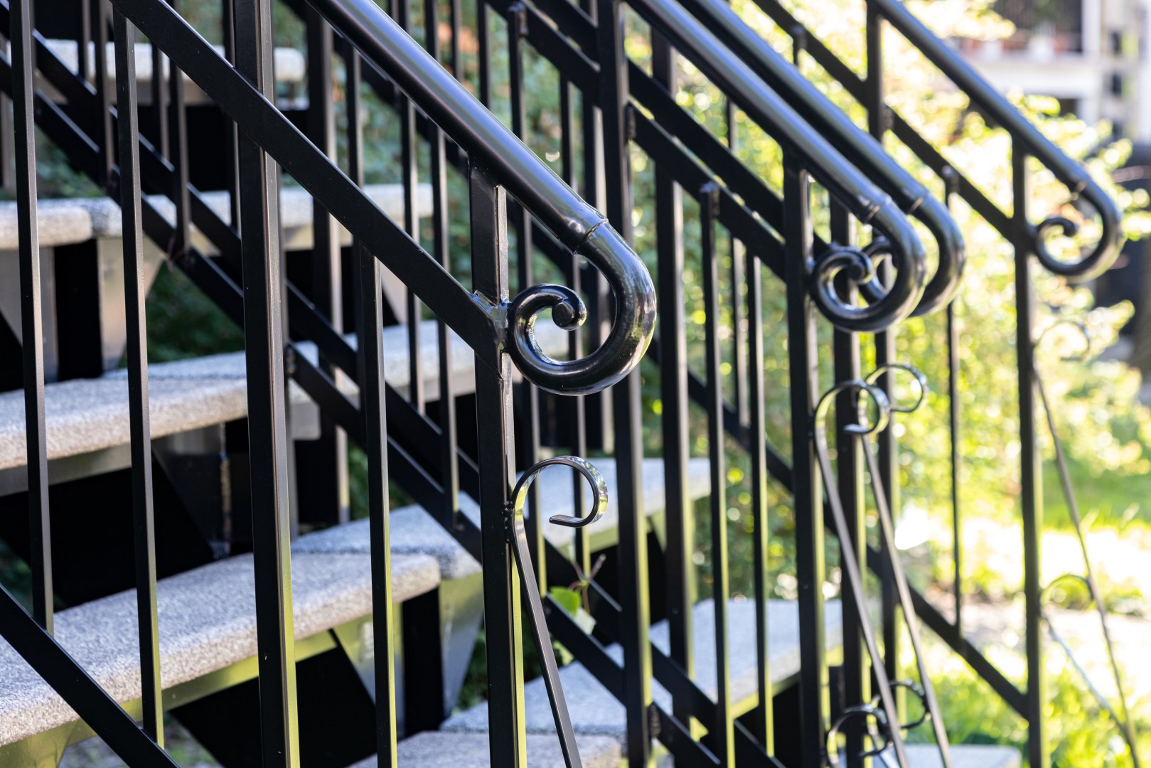 Escaliers en aluminium soudé | Montréal | Bell Aluminium